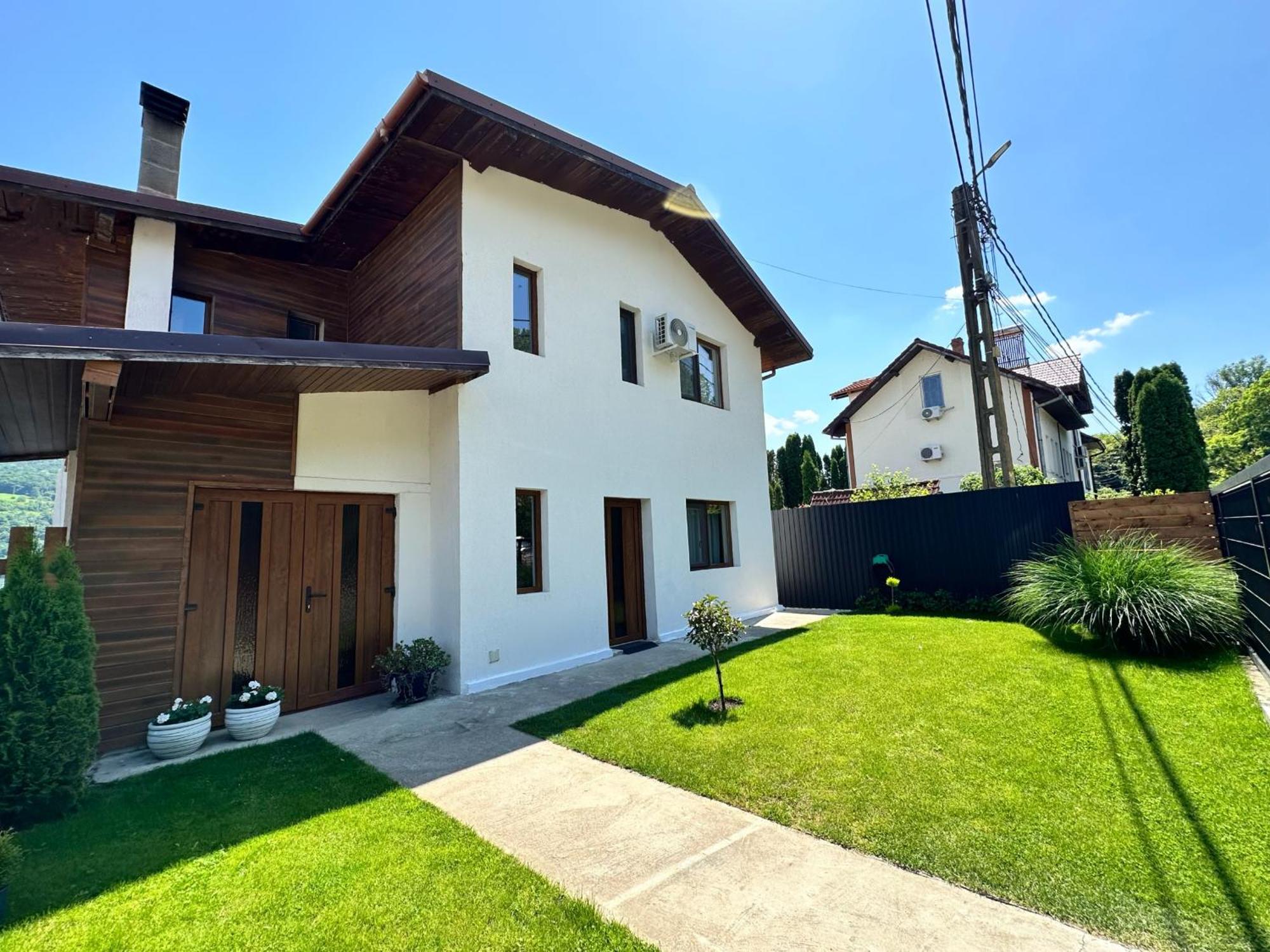 Casa Nube Orşova Exterior foto