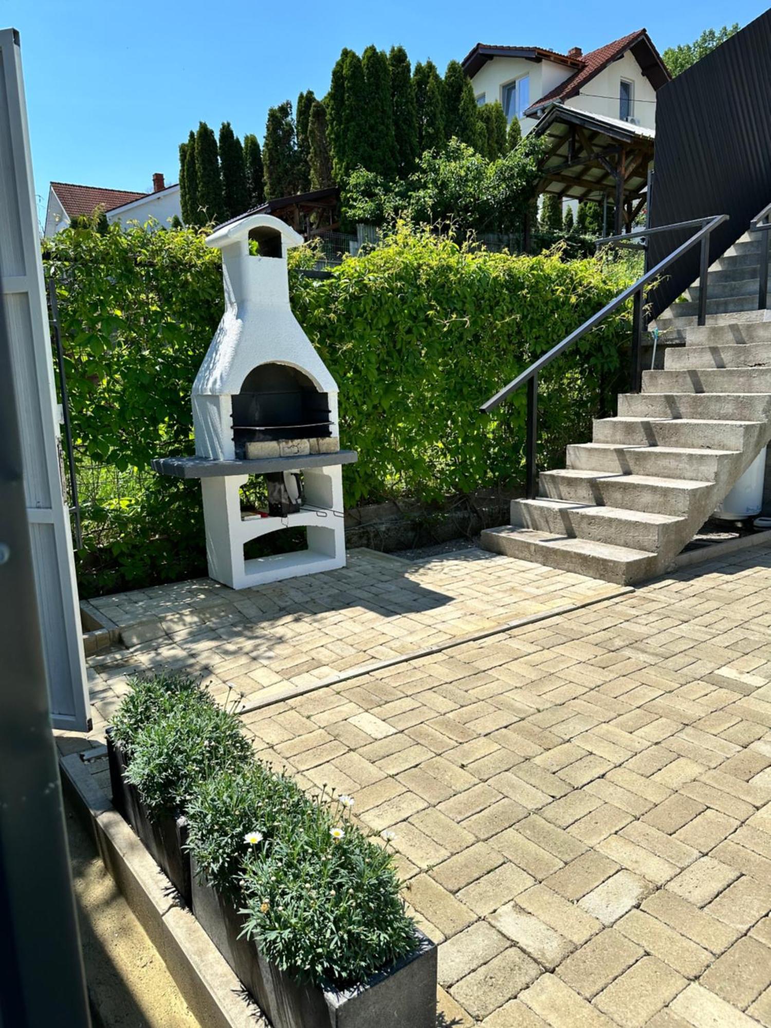 Casa Nube Orşova Exterior foto
