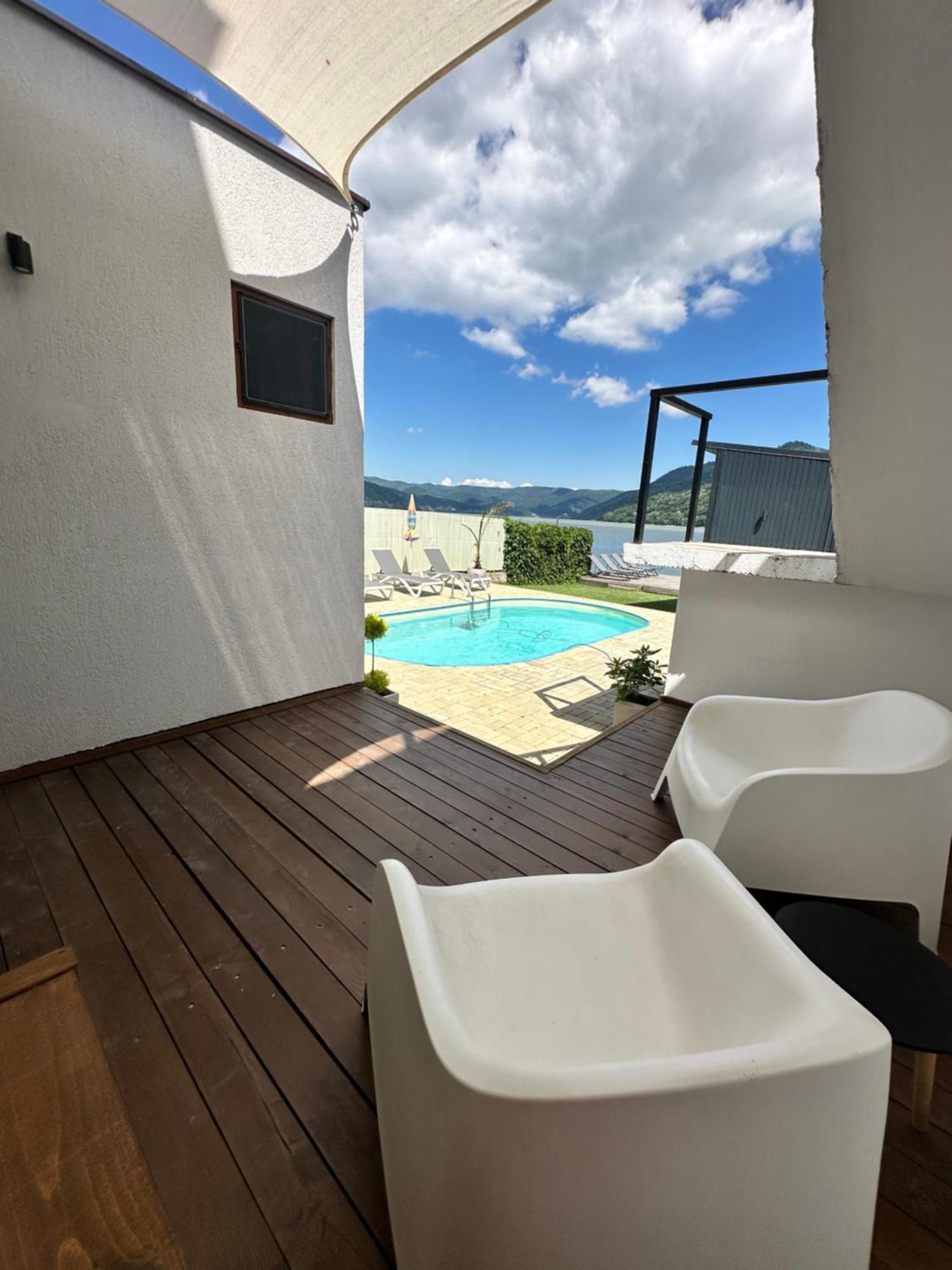 Casa Nube Orşova Exterior foto